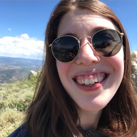 Meet the posher - Picture 1 of 1